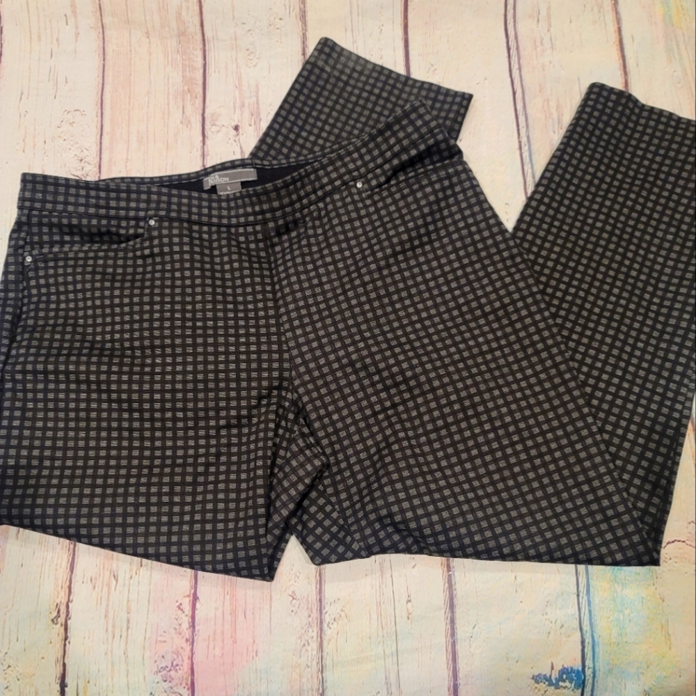 89th and Madison plaid slacks - Picture 2 of 5